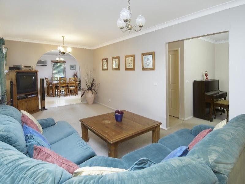 40 Ursula Street, Winston Hills NSW 2153