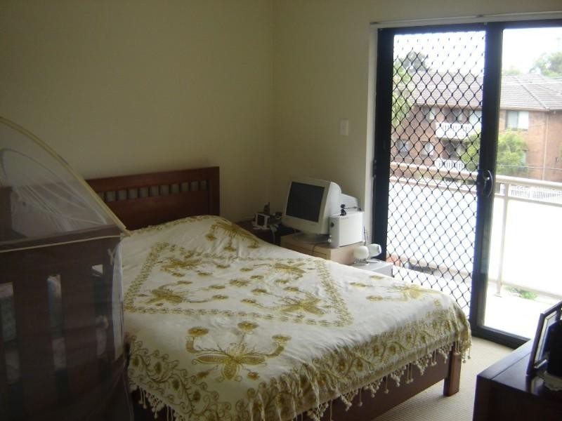 17/7-11 Paton Street, Merrylands NSW 2160