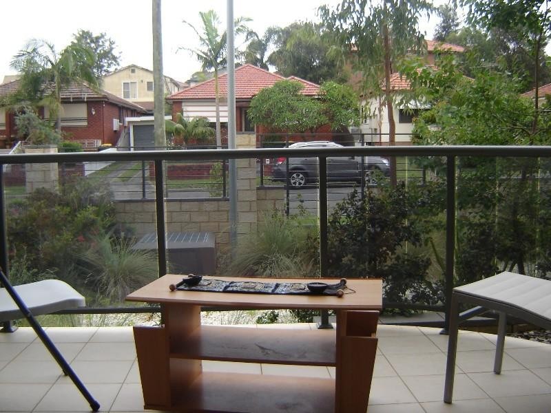 2/81-83 Bangor Street, Guildford NSW 2161