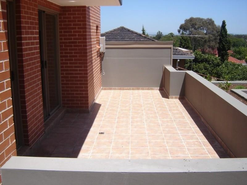 3/548-556 Woodville Road, Guildford NSW 2161