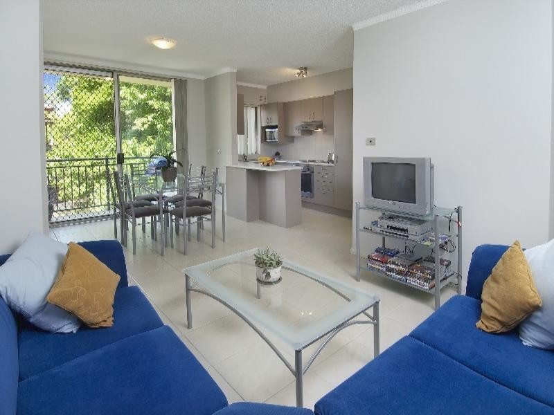 10/15-17 Marsden Street, Parramatta NSW 2150