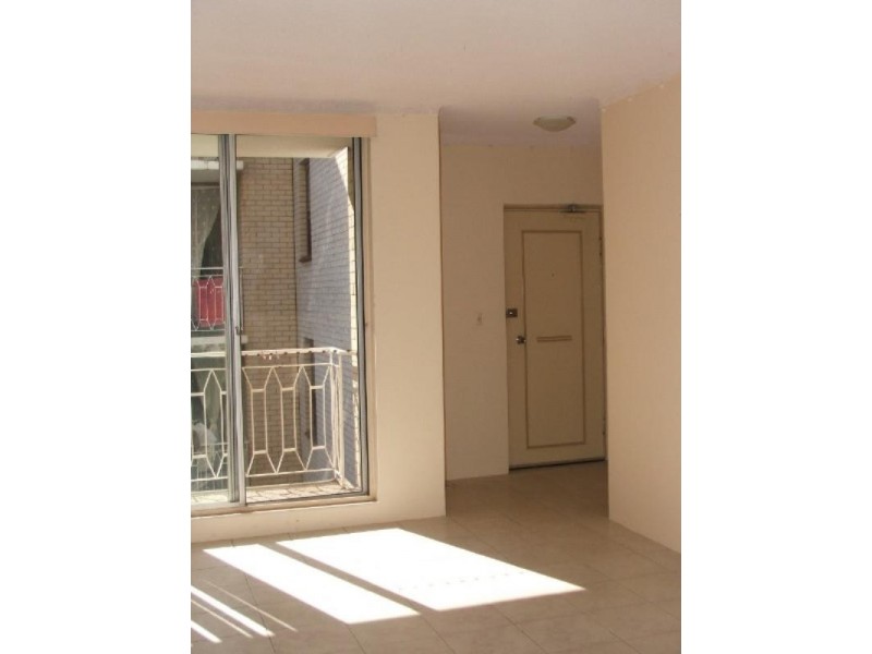 10/10-14 Great Western Highway, Parramatta NSW 2150