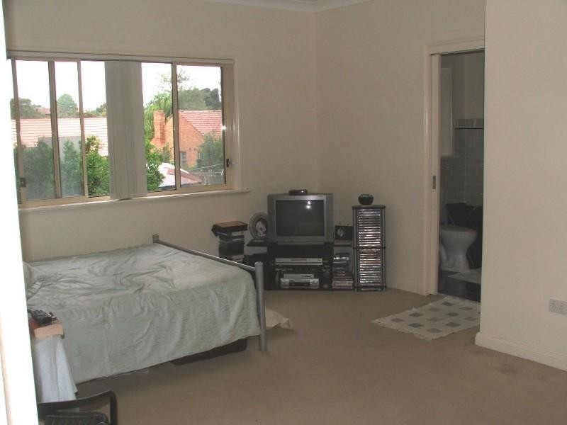 3a Westville Place, Westmead NSW 2145