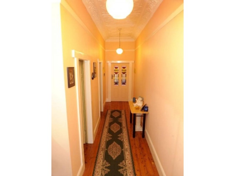 8 Bolton Street, Guildford NSW 2161