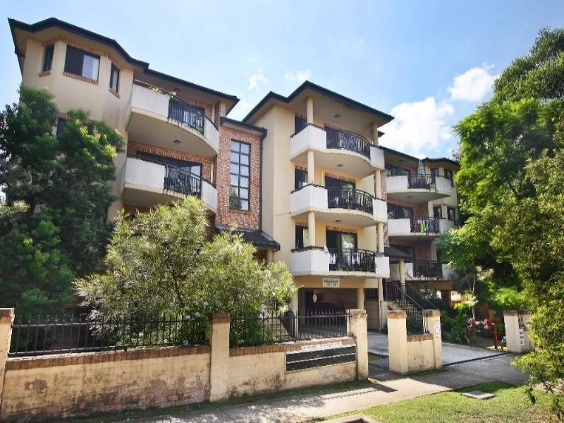 20/10-14 Gladstone Street, North Parramatta NSW 2151