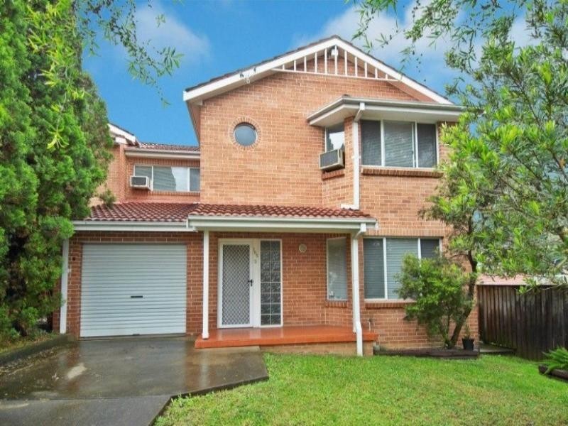 2/165 Burnett Street, Mays Hill NSW 2145