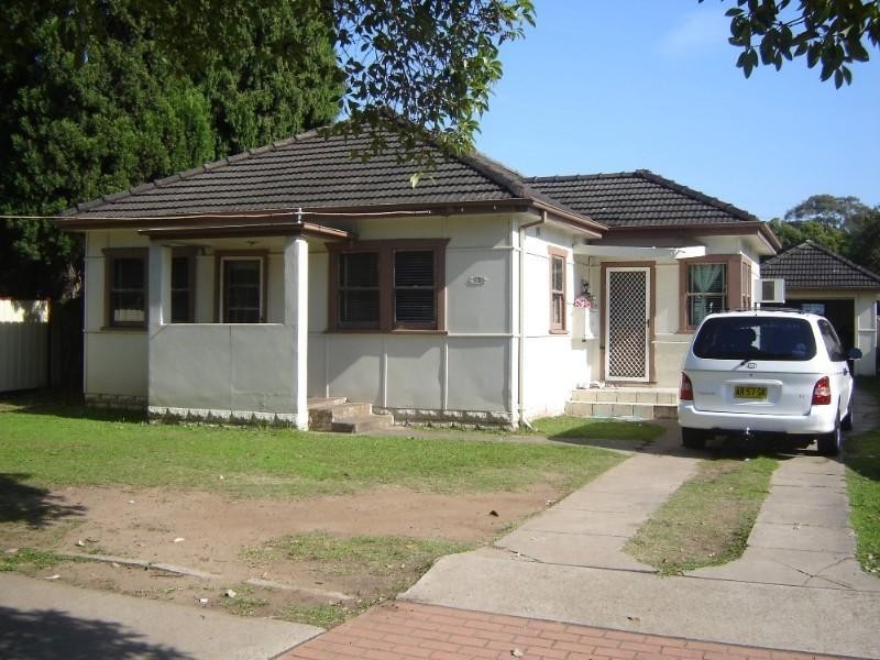 15 Chetwynd Road, Merrylands NSW 2160