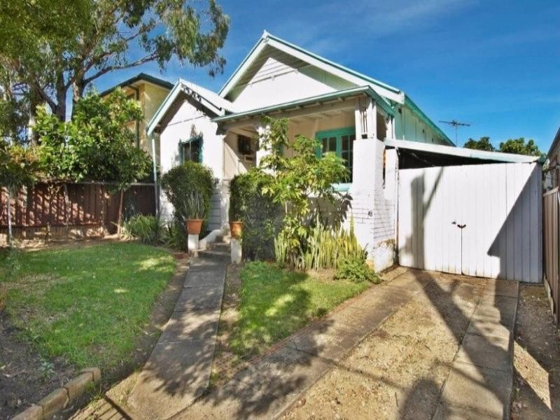 4 William Street, Granville NSW 2142