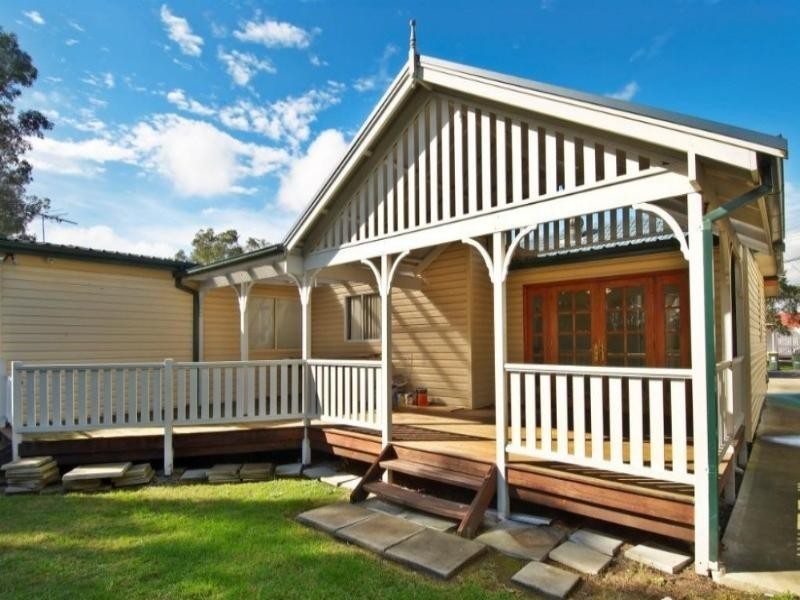 11 Fursorb Street, Marayong NSW 2148