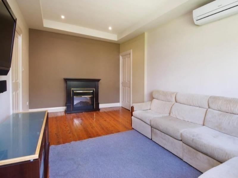 11 Fursorb Street, Marayong NSW 2148