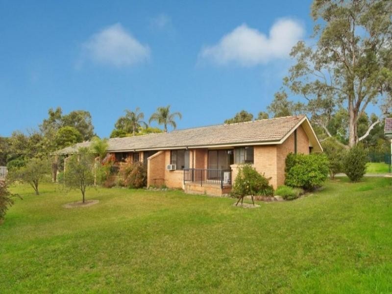 2 Centenary Avenue, Northmead NSW 2152