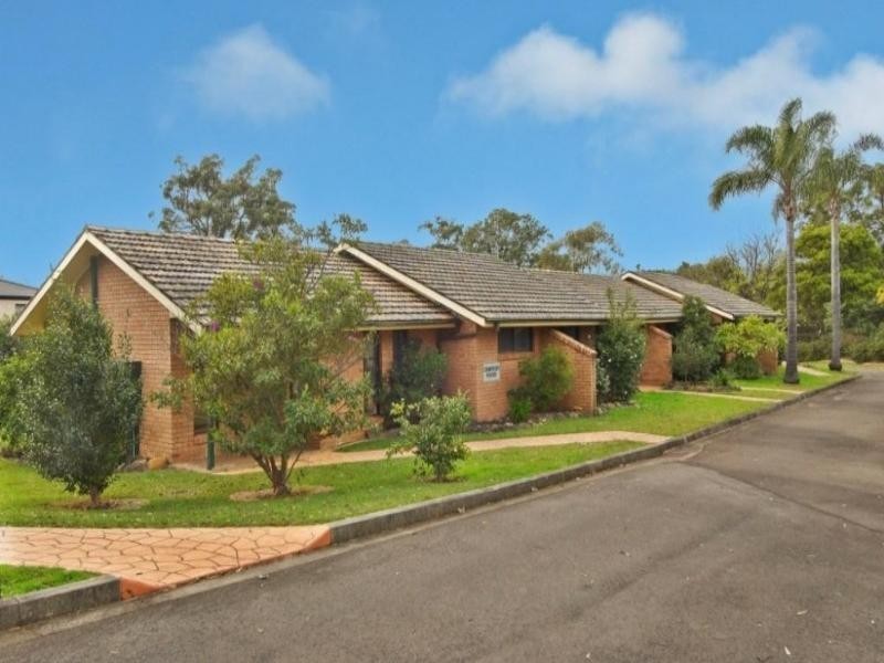 2 Centenary Avenue, Northmead NSW 2152