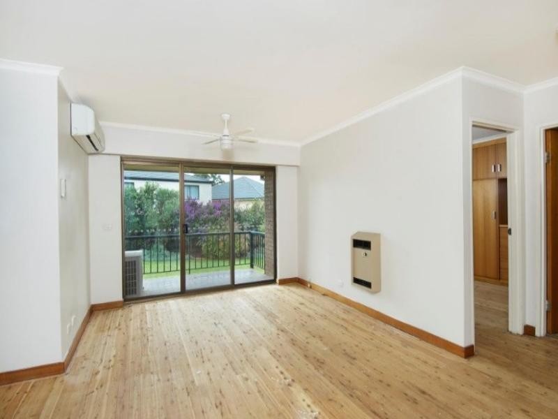 2 Centenary Avenue, Northmead NSW 2152