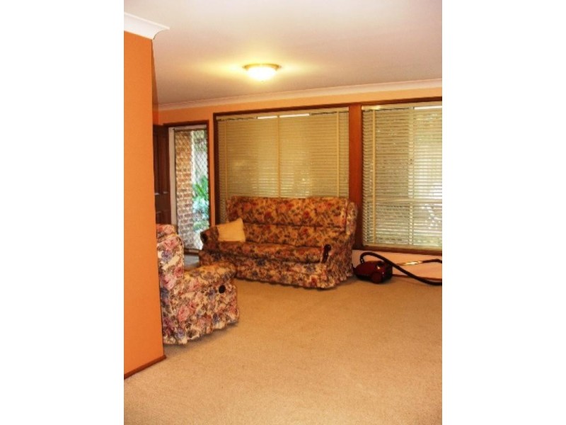 19a Napier Street, Westmead NSW 2145