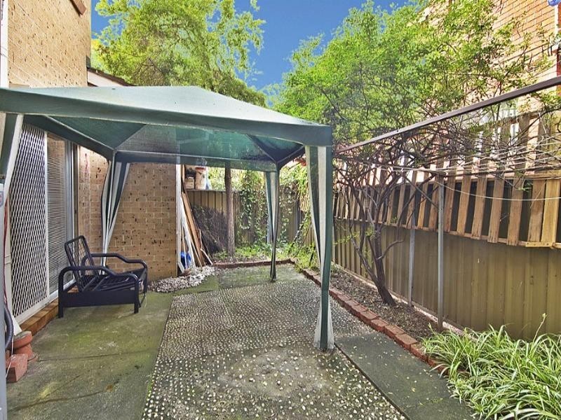 4/26 Military Road, Merrylands NSW 2160