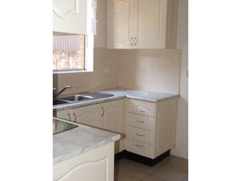 12/11 Allen Street, Harris Park NSW 2150