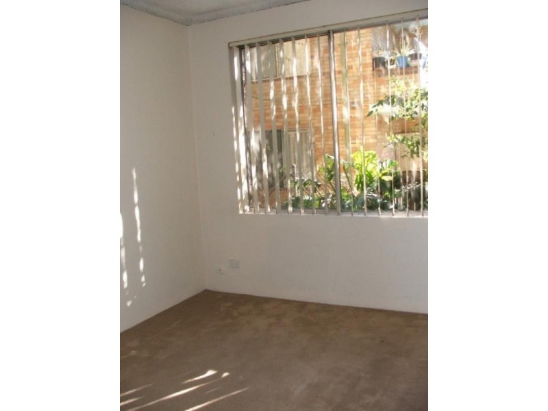 12/11 Allen Street, Harris Park NSW 2150