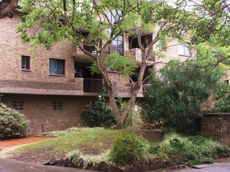 20/10-12 Alfred Street, Westmead NSW 2145