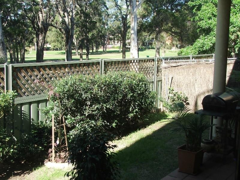 2/1 Bailey Street, Westmead NSW 2145