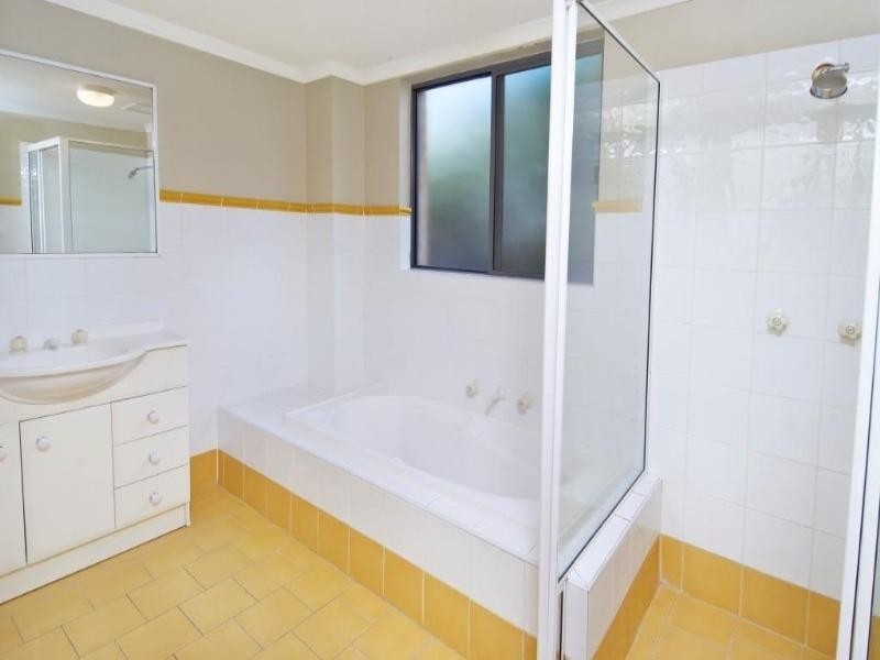 30/5-9 Fourth Avenue, Blacktown NSW 2148