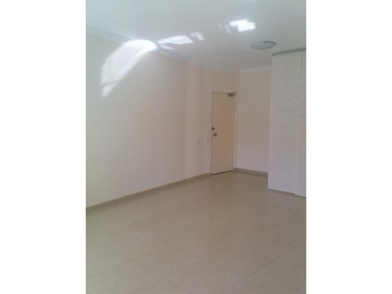 2/81-83 Bangor Street, Guildford NSW 2161