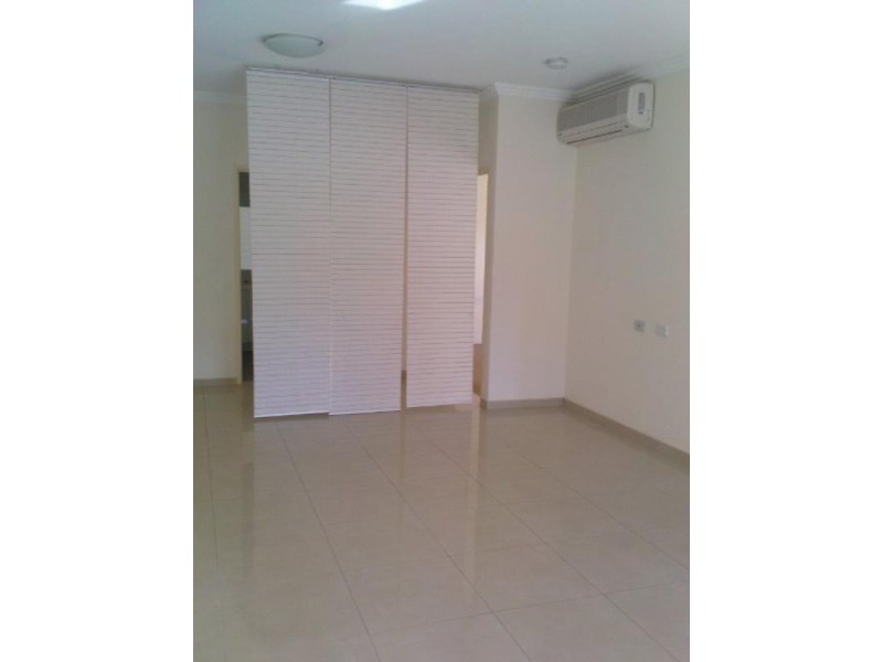 2/81-83 Bangor Street, Guildford NSW 2161