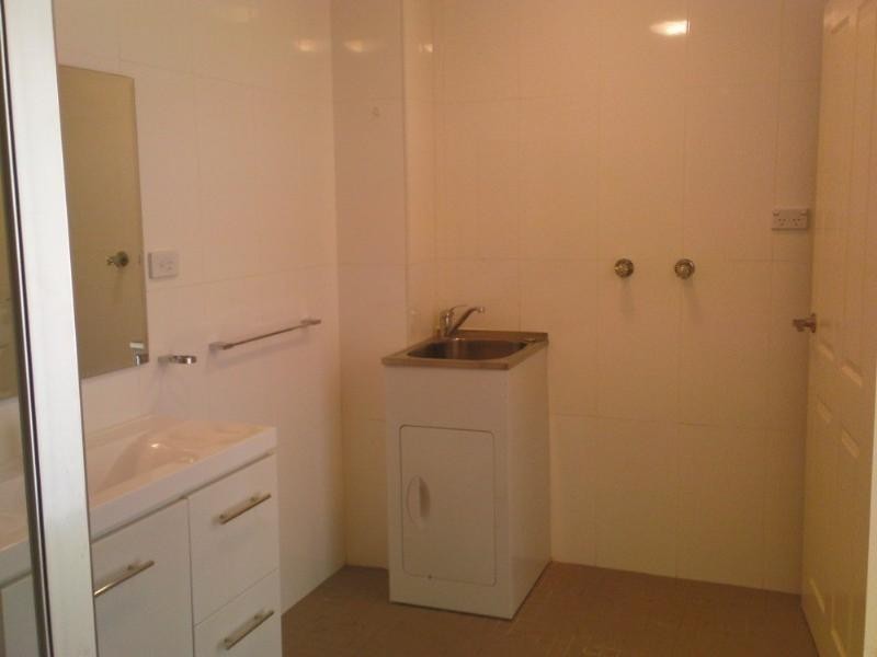 2/81-83 Bangor Street, Guildford NSW 2161