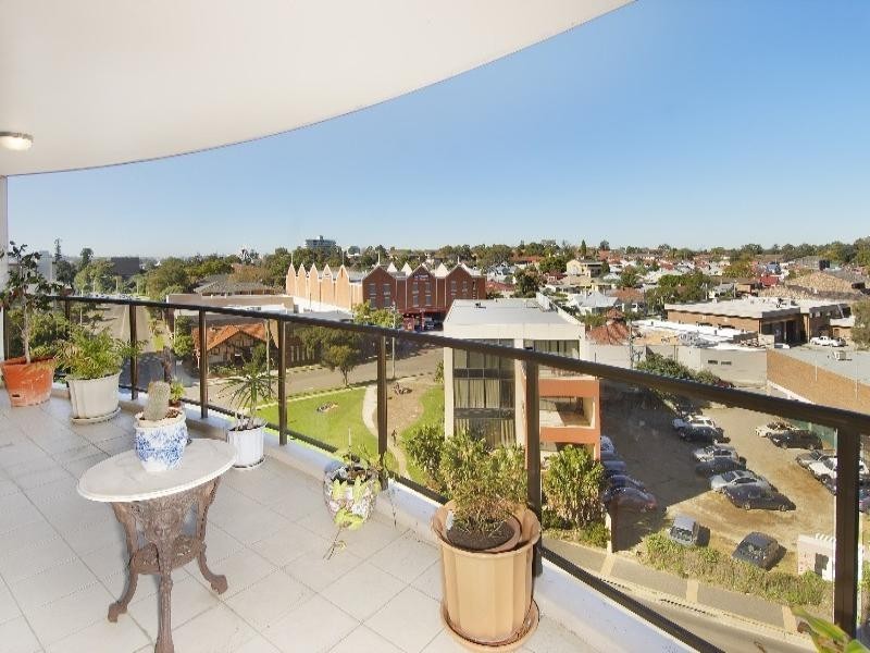 22/13-15 Hassall Street, Parramatta NSW 2150