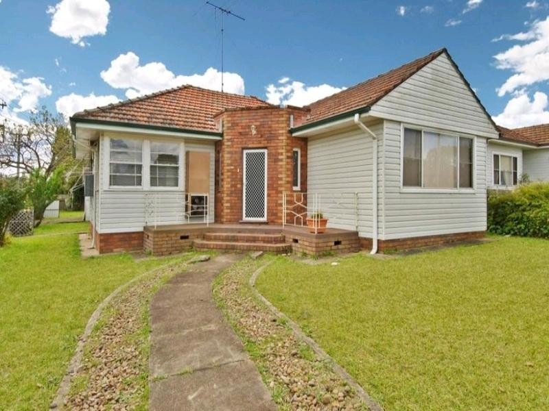 73 Essington Street, Wentworthville NSW 2145