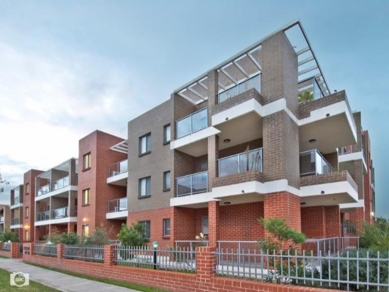 10/154-156 Bridge Road, Westmead NSW 2145