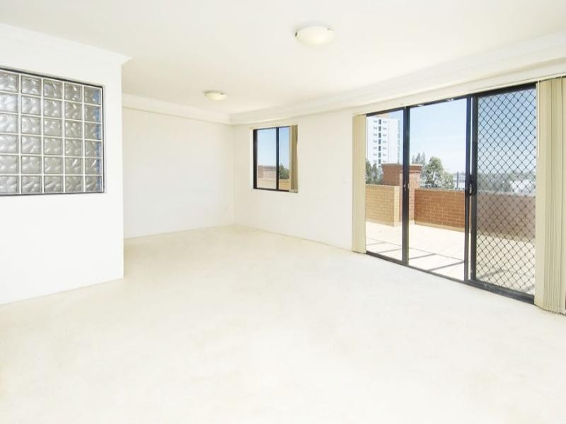 35/2-6 Kendall Street, Harris Park NSW 2150