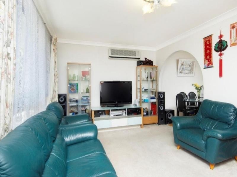 7 Bennalong Street, Granville NSW 2142