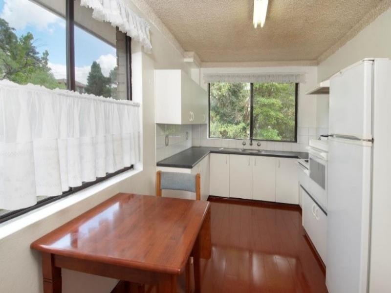 4/4-6 Allen Street, Harris Park NSW 2150