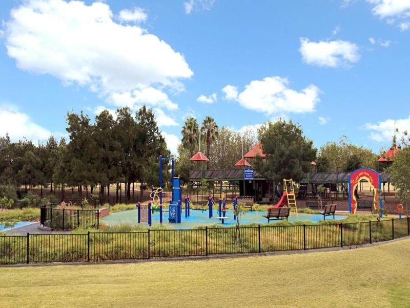 201/10 Refractory Court, Holroyd NSW 2142