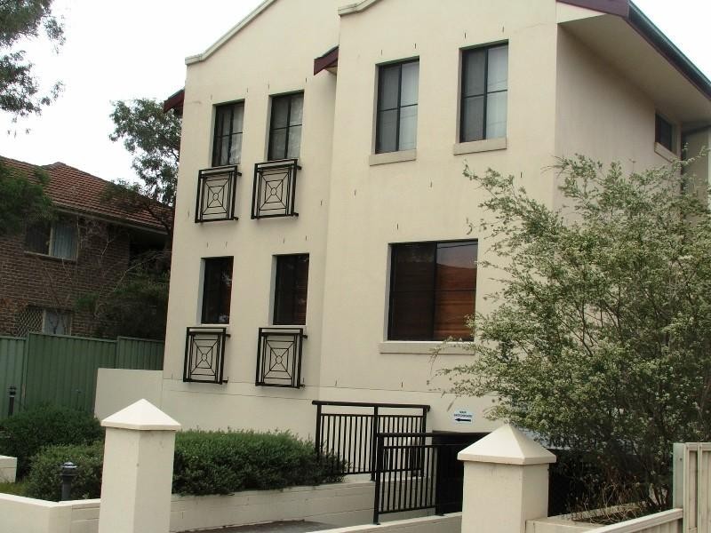 1/124 Railway Street, Parramatta NSW 2150