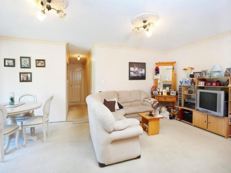 8/76-78 Meehan Street, Granville NSW 2142