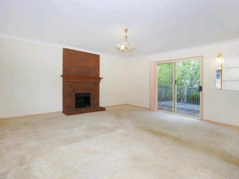 25 Bingara Crescent, Bella Vista NSW 2153