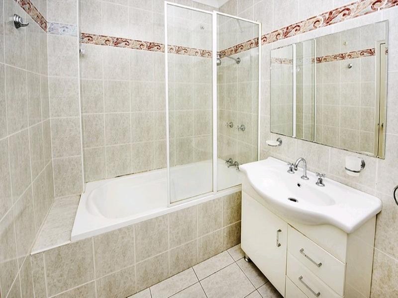 4/1-3 Virginia Street, Rosehill NSW 2142