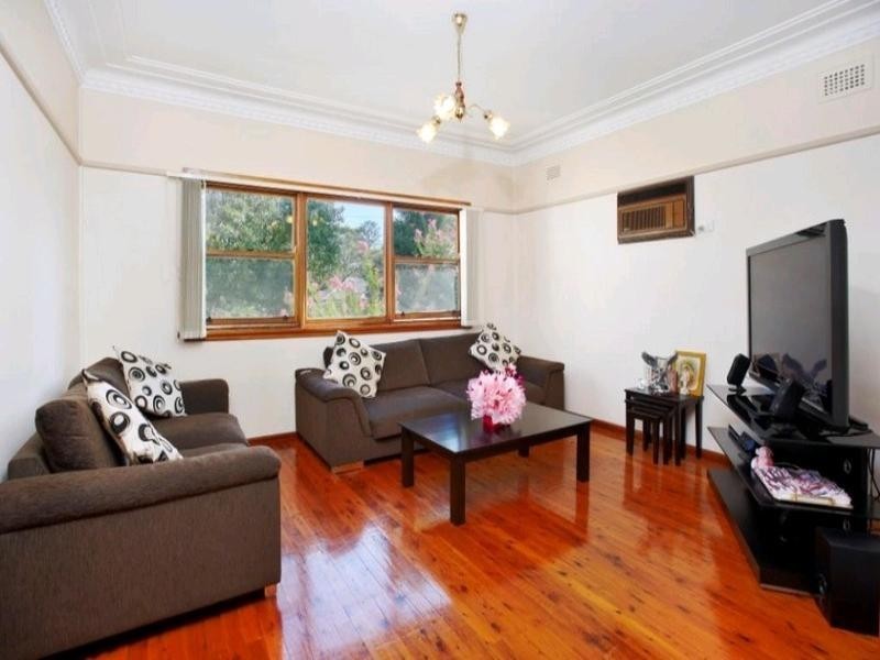 14 Jordan Street, Wentworthville NSW 2145
