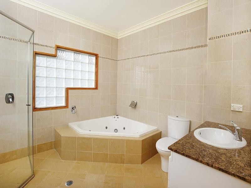 63 Caloola Road, Constitution Hill NSW 2145