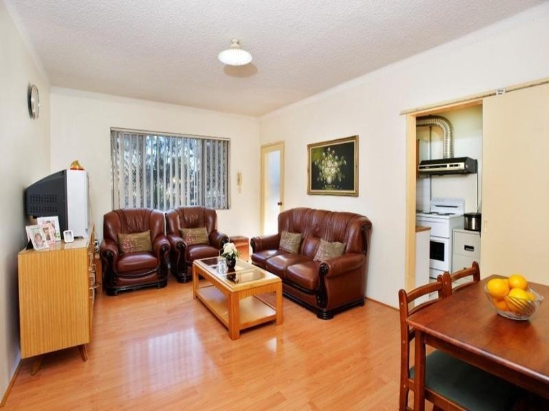 4/16a Wigram Street, Harris Park NSW 2150