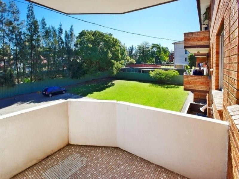 4/16a Wigram Street, Harris Park NSW 2150