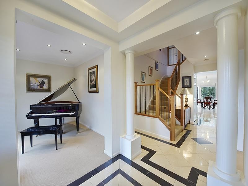 45 Centenary Avenue, Northmead NSW 2152