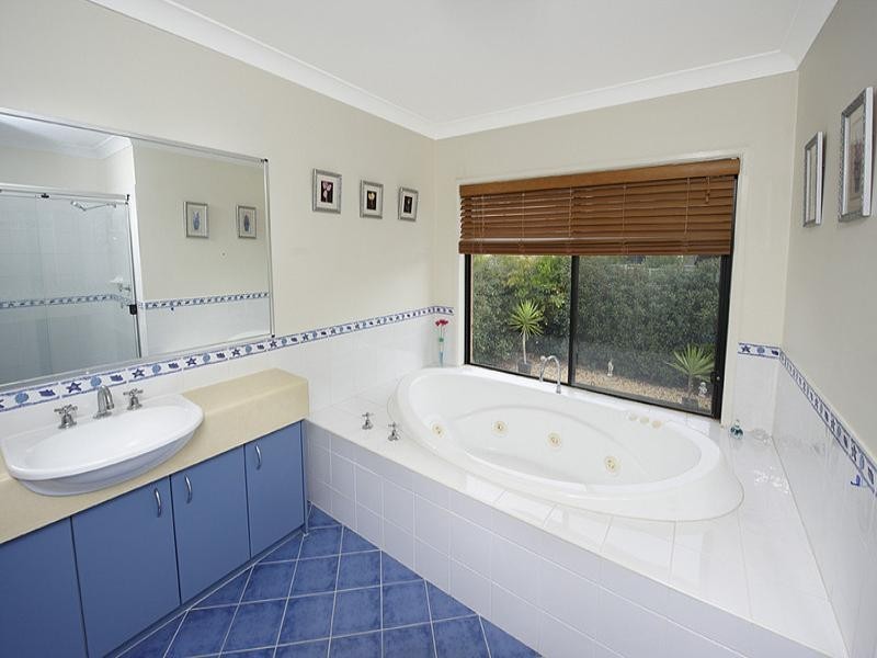 45 Centenary Avenue, Northmead NSW 2152