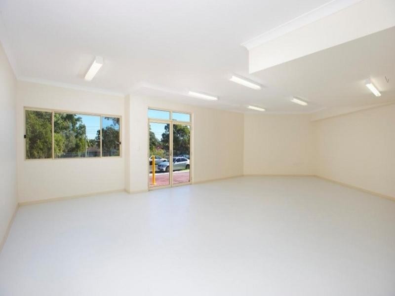 26 Pearce Road, Quakers Hill NSW 2763