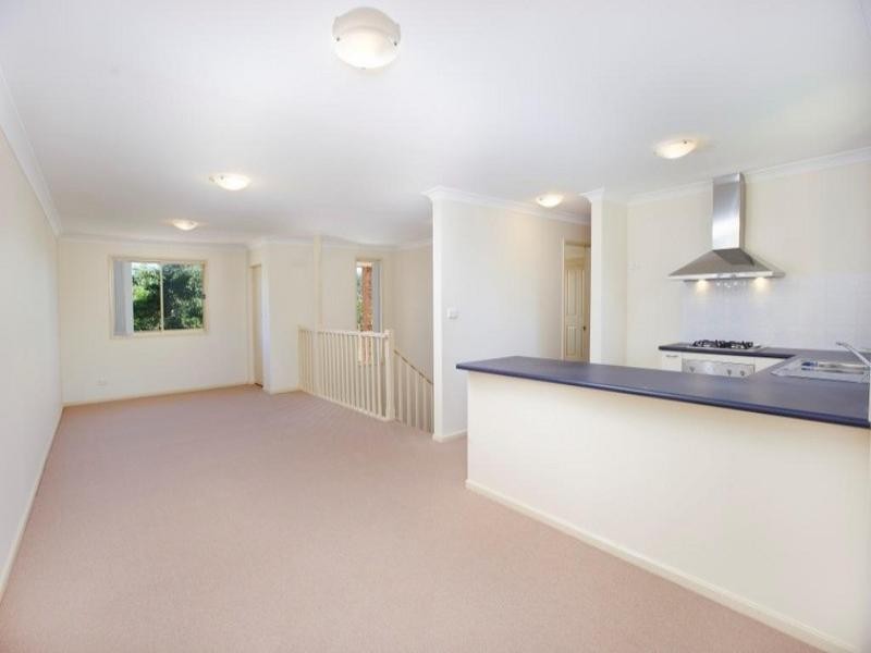 26 Pearce Road, Quakers Hill NSW 2763