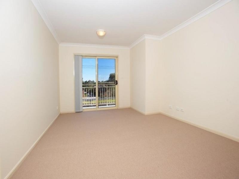 26 Pearce Road, Quakers Hill NSW 2763