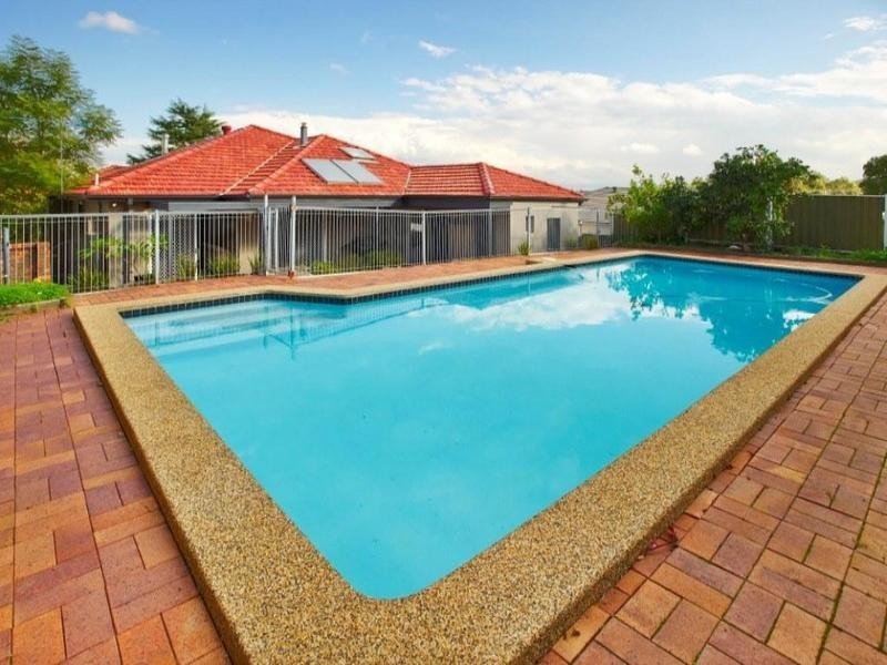 33 Page Street, Wentworthville NSW 2145