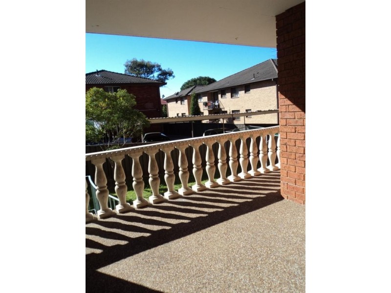 8/23 Crown Street, Granville NSW 2142