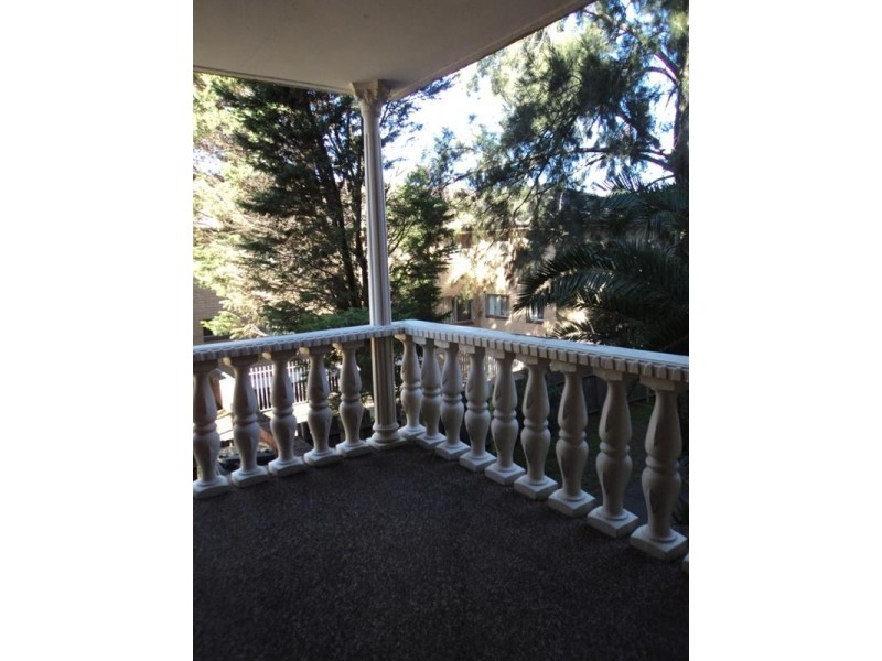 8/23 Crown Street, Granville NSW 2142